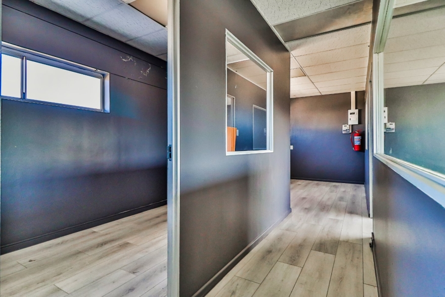 To Let Commercial Property for Rent in Montague Gardens Western Cape
